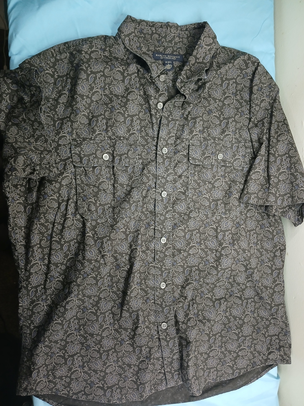 Banana Republic Men’s Short-Sleeve Paisley Button-Up Shirt in Brown